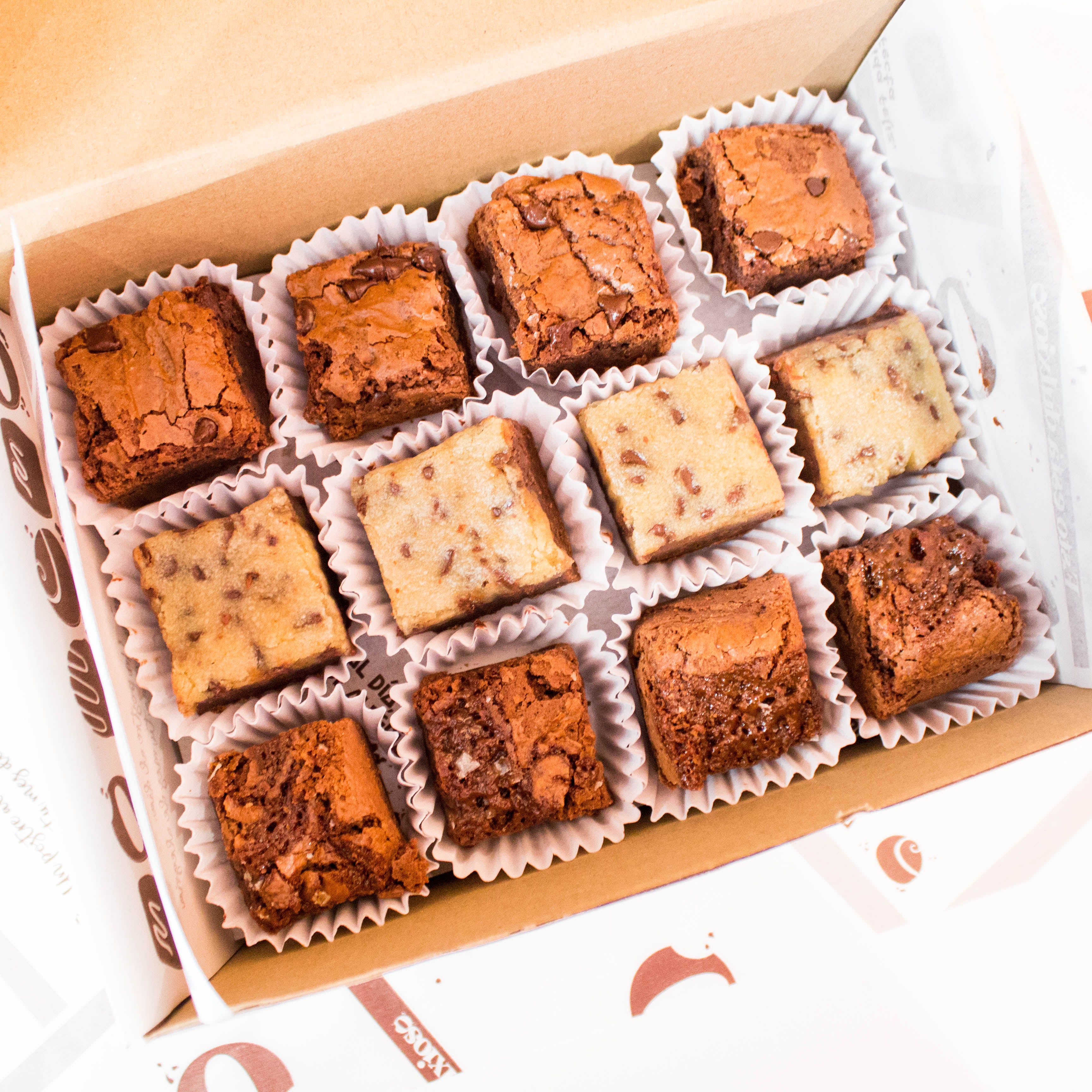 Caja de 24 minibrownies