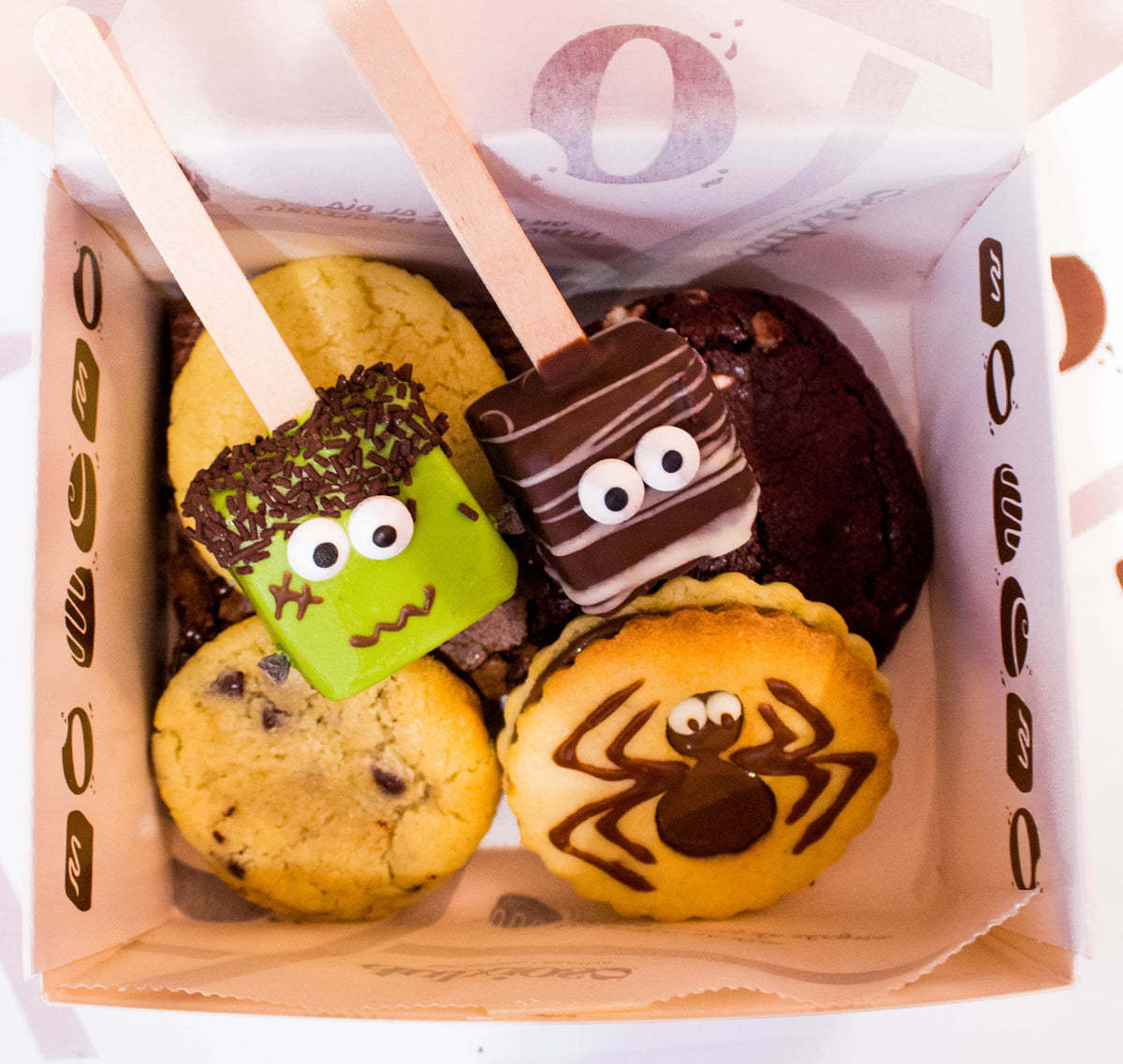 Caja mediana de Halloween (Cookies y Brownie)