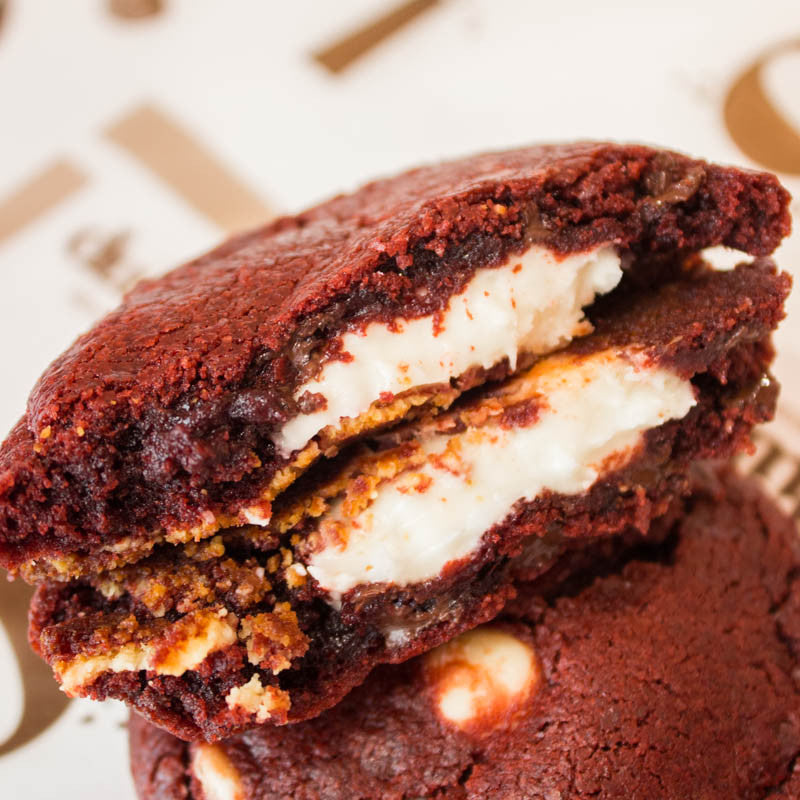 -Box of 8 filled cookies-